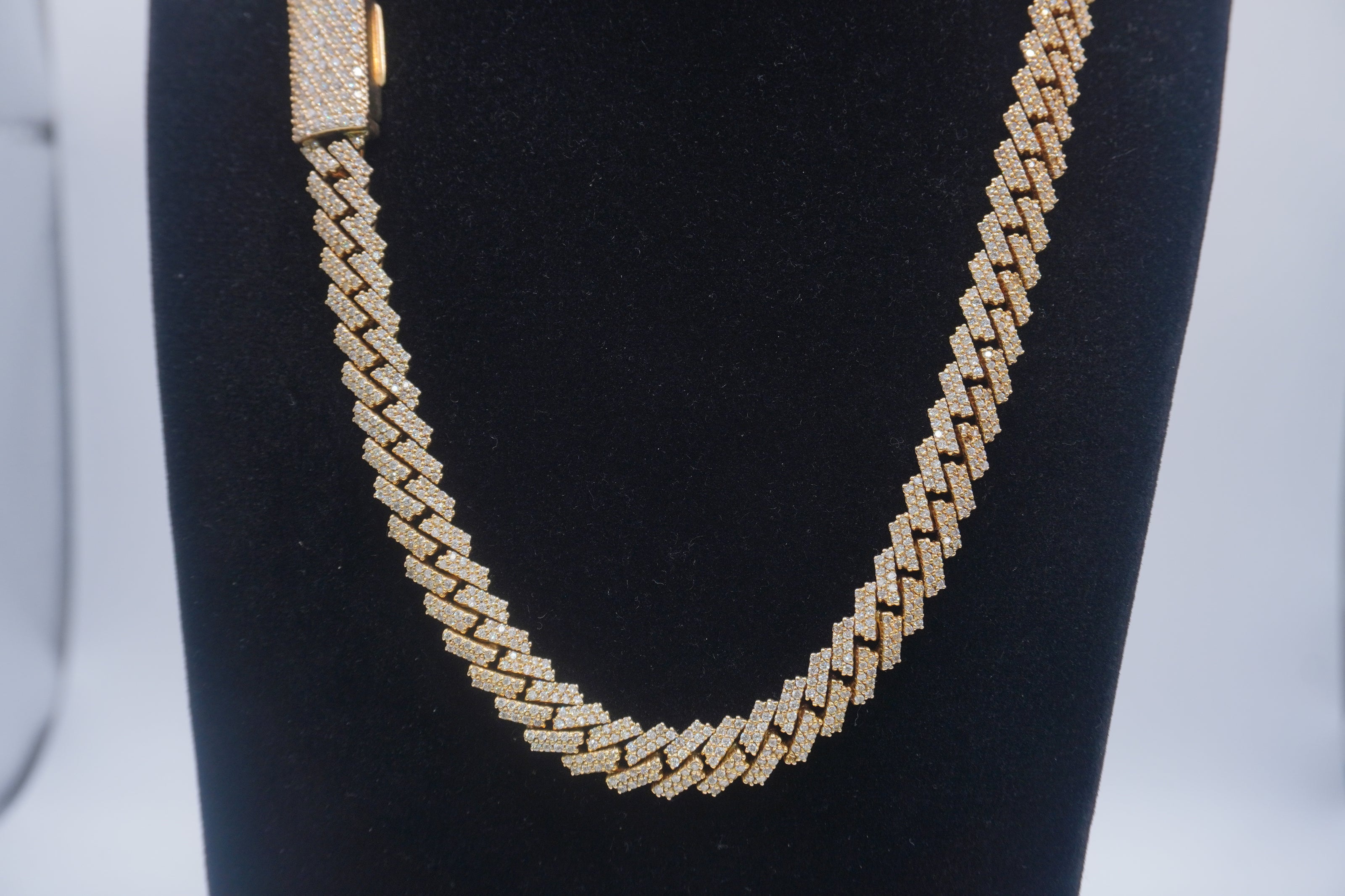$18000 14K Yellow Gold Cuban chain with Lock 9.7ctw Genuine Natural Diamonds
