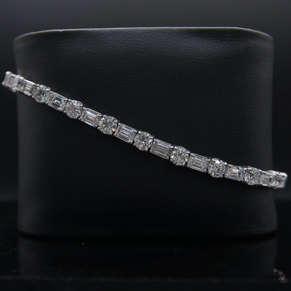 14k Gold Round Cut and Emerald Cut D/VS1 Lab Grown Fancy Tennis Bracelet