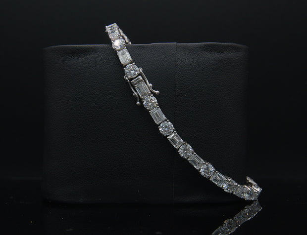 14k Gold Round Cut and Emerald Cut D/VS1 Lab Grown Fancy Tennis Bracelet