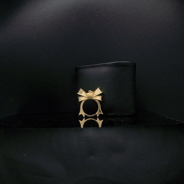 Round Ribbon Photo Pendant