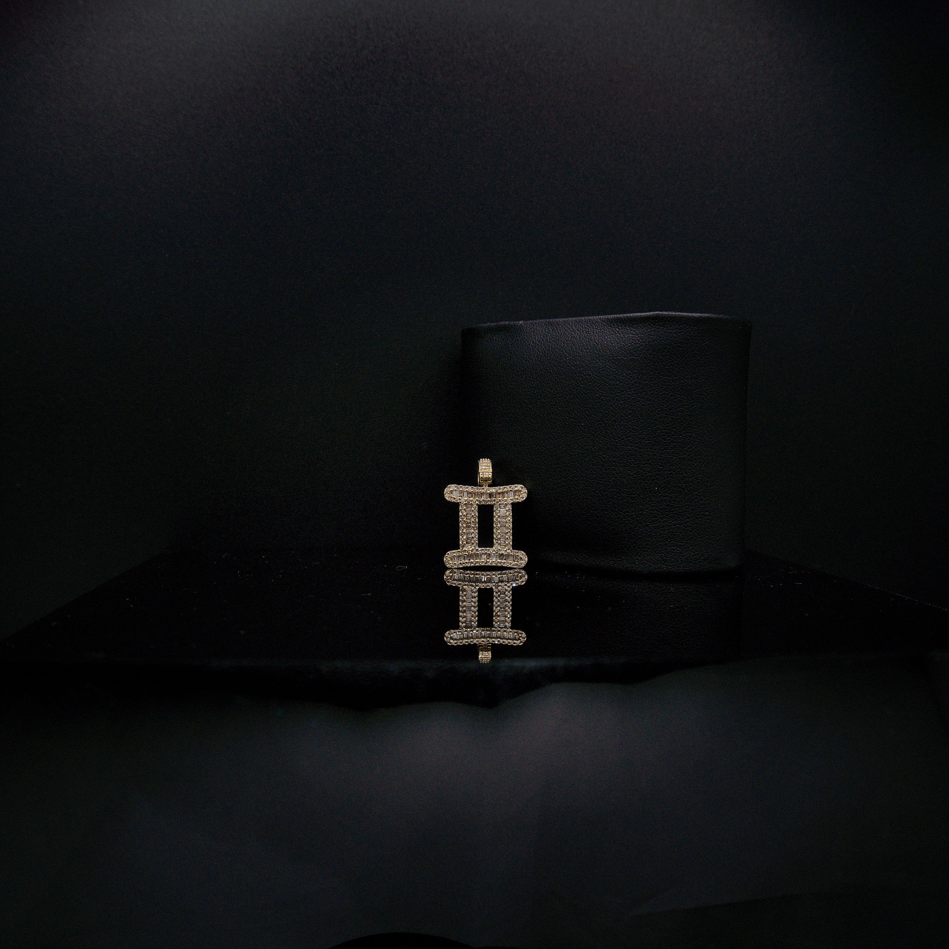 14K Yellow Gold & Natural Diamond Gemini Zodiac Sign Symbol Horoscope Pendant Charm