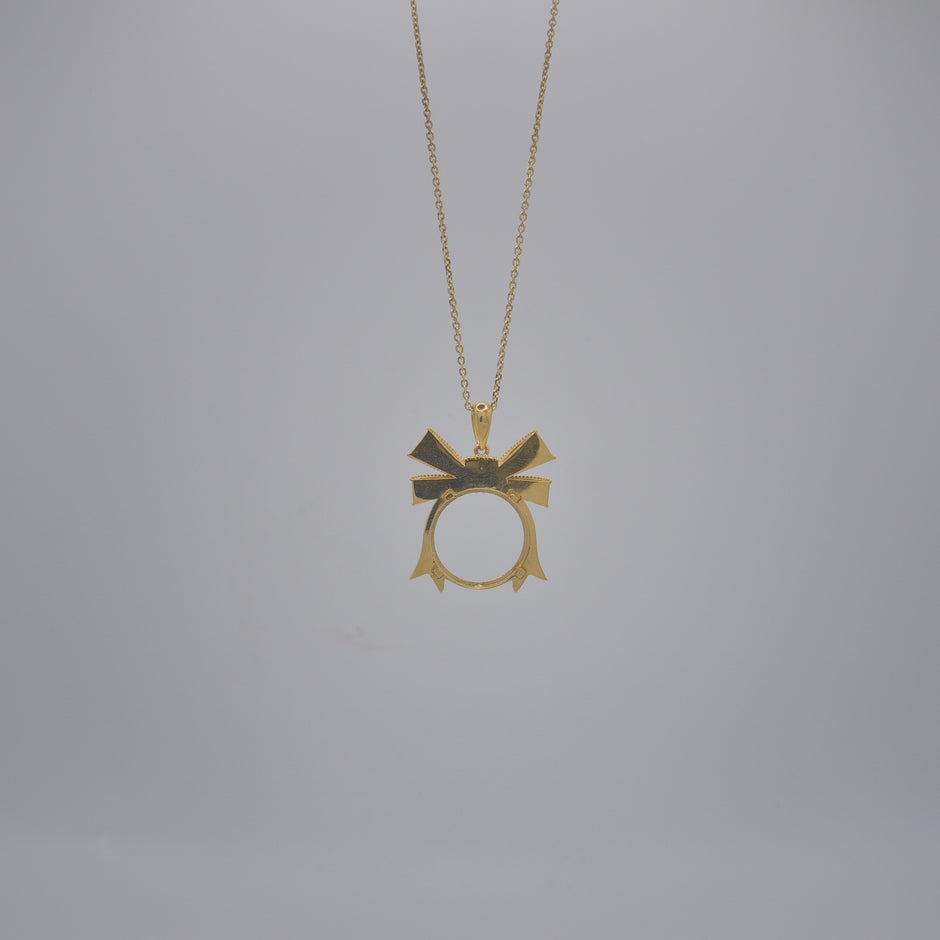 Round Ribbon Photo Pendant