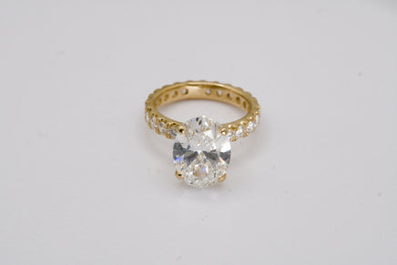 5.1ct Oval Brilliant IGI Certified Lab Diamond Solitaire Ring in 14K Yellow Gold
