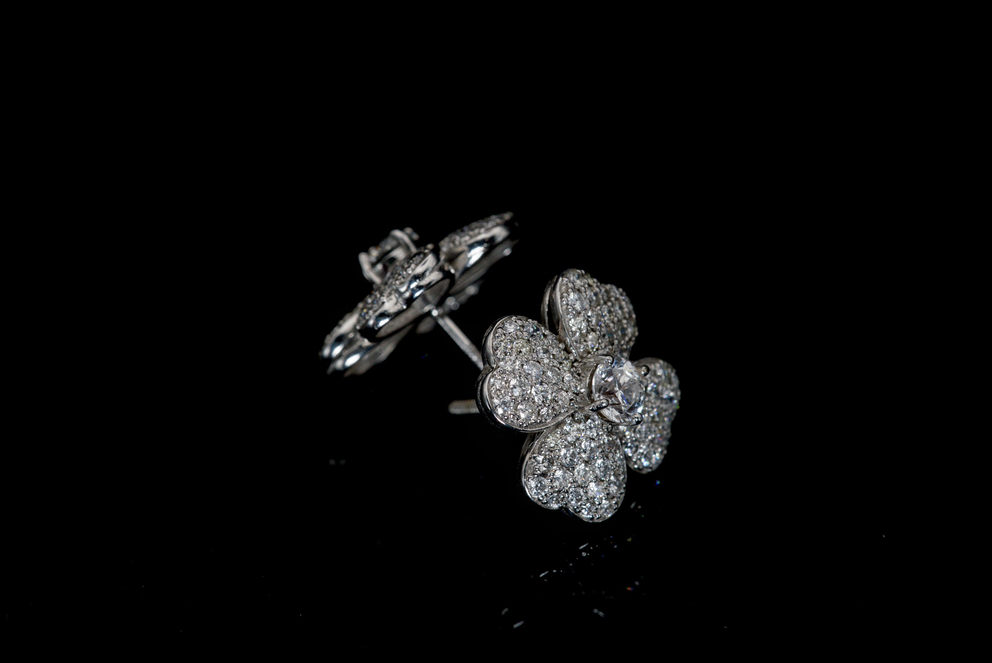 Flower Clover Earrings